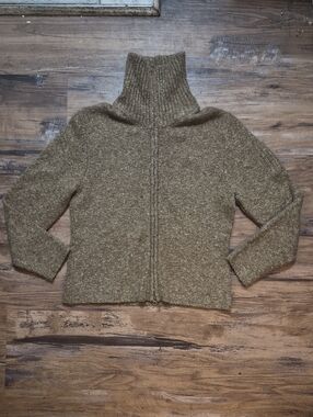 NWOT Fashion Bug Womens Tweed Zip Up Cowl Neck Sweater W/Pocket On Arm. Medium.